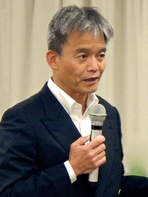 教員氏名:高倉 実